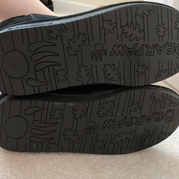 BearPaw Elle Sheepskin Leather Boots - Picture 3 of 5